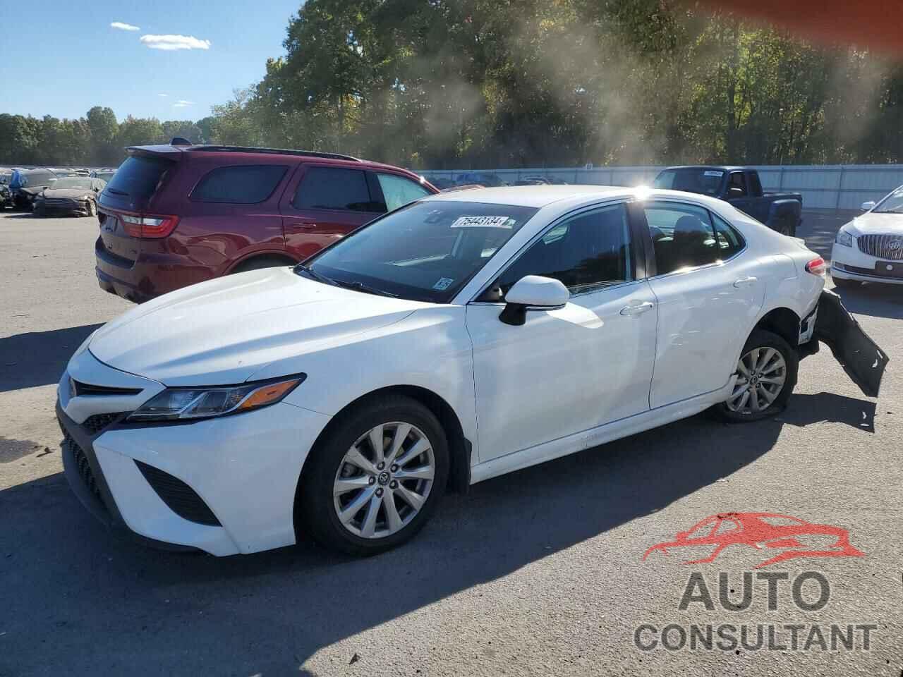 TOYOTA CAMRY 2020 - 4T1G11AK7LU923568