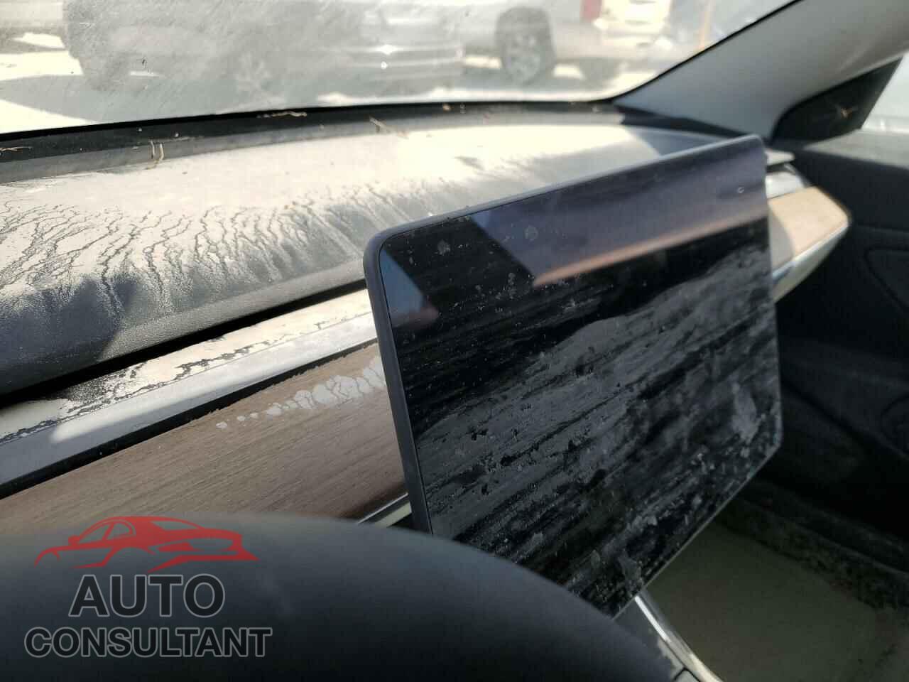 TESLA MODEL 3 2020 - 5YJ3E1EB4LF667321