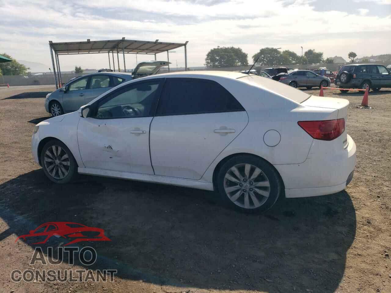 KIA FORTE 2013 - KNAFW4A35D5741002