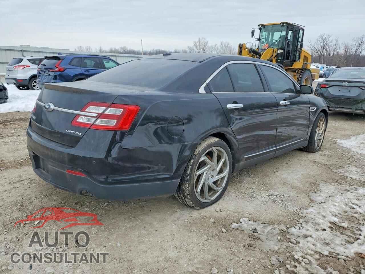 FORD TAURUS 2017 - 1FAHP2F86HG117677