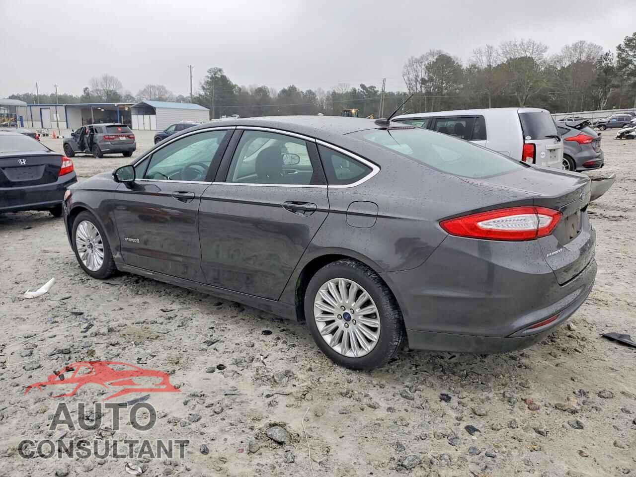 FORD FUSION 2015 - 3FA6P0LU4FR149143