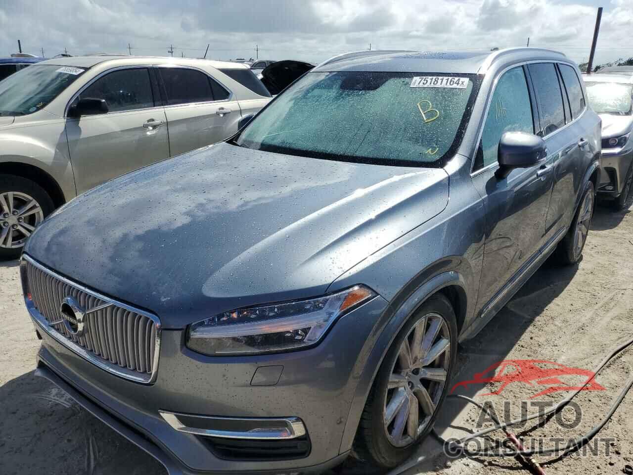 VOLVO XC90 2016 - YV4A22PL2G1093924