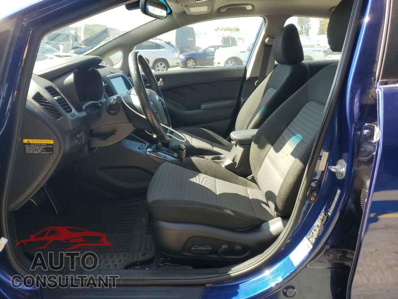 KIA FORTE 2017 - 3KPFL4A71HE140453