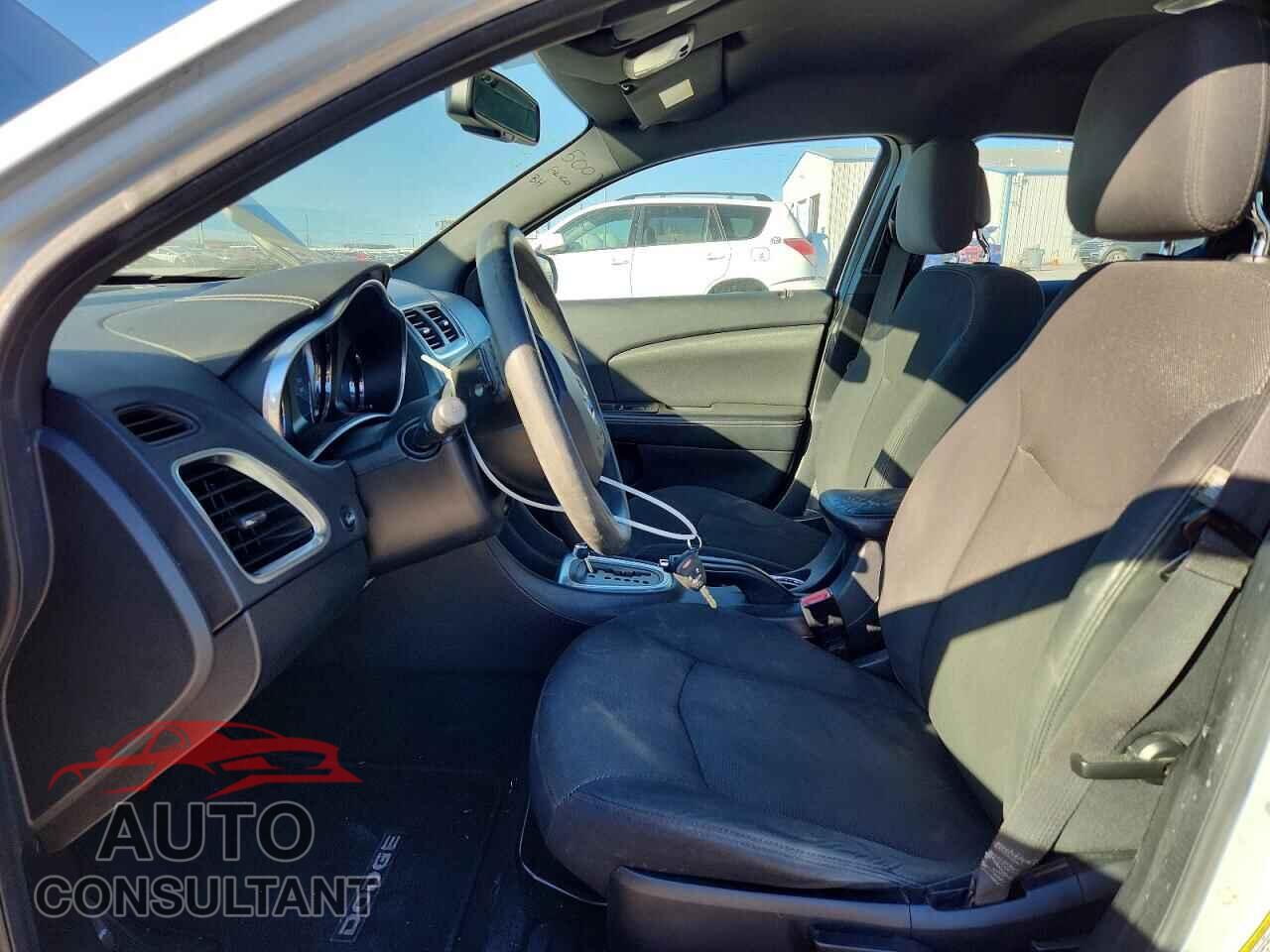 DODGE AVENGER 2014 - 1C3CDZAB1EN222017