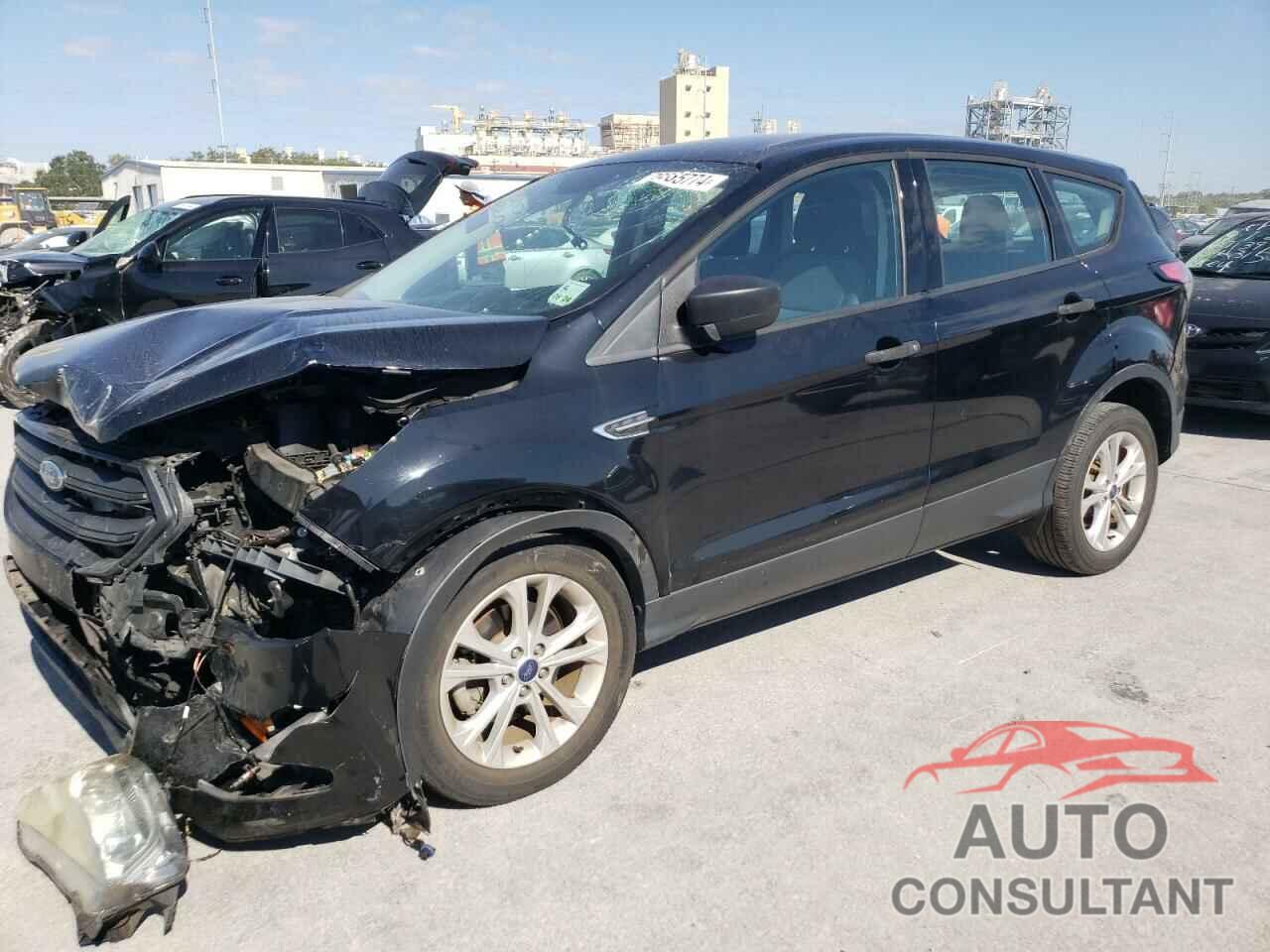 FORD ESCAPE 2017 - 1FMCU0F77HUA19831