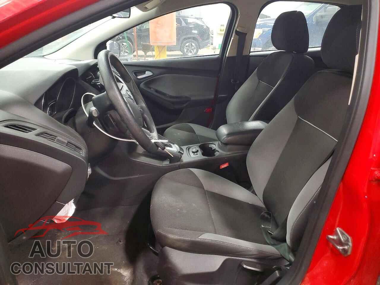 FORD FOCUS 2014 - 1FADP3F22EL276439