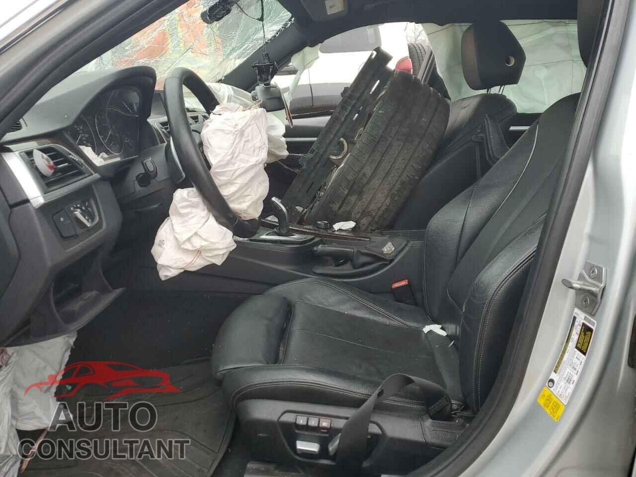 BMW 3 SERIES 2017 - WBA8B9C59HK676405