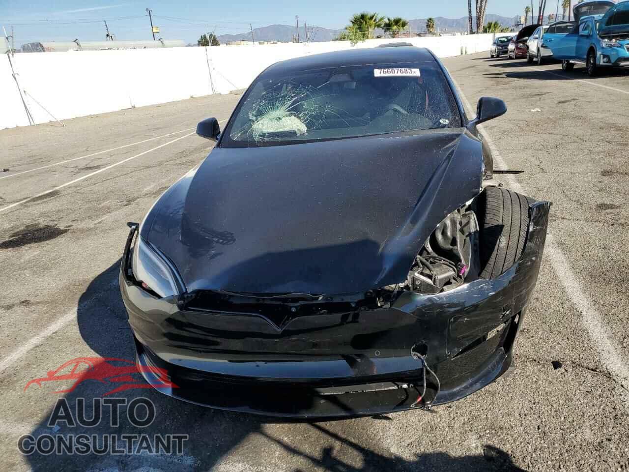 TESLA MODEL S 2021 - 5YJSA1E56MF443678
