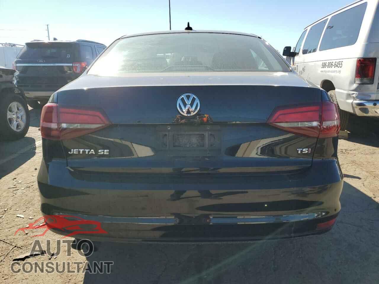 VOLKSWAGEN JETTA 2017 - 3VWDB7AJ4HM323579