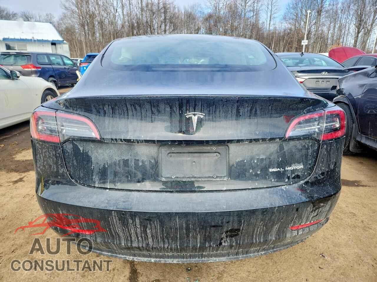 TESLA MODEL 3 2022 - 5YJ3E1EB3NF290564