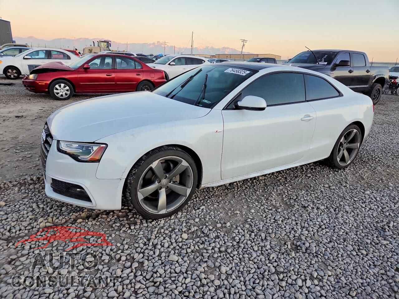 AUDI A5 2014 - WAUWFAFR7EA026789
