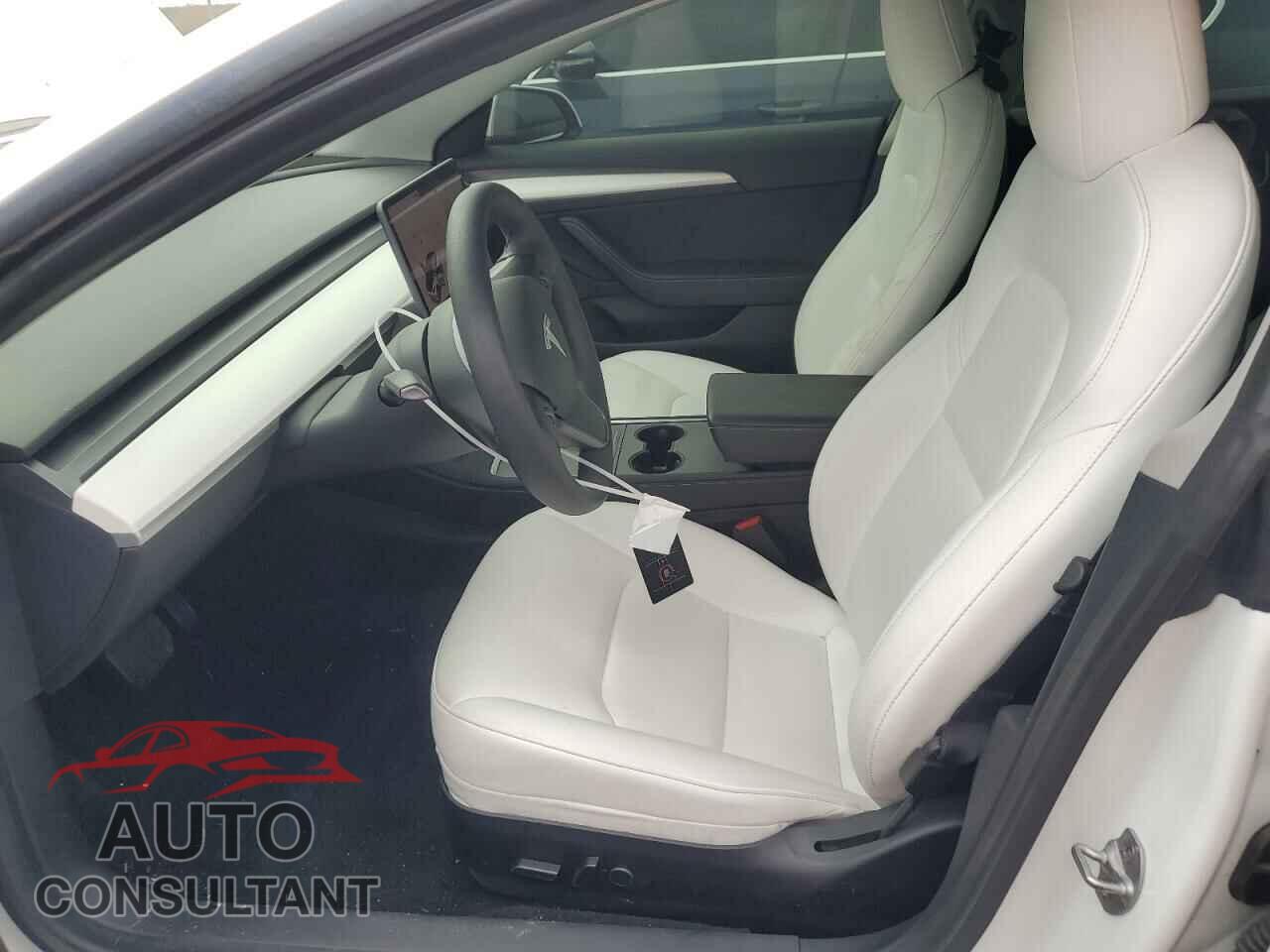 TESLA MODEL 3 2021 - 5YJ3E1EA6MF047210