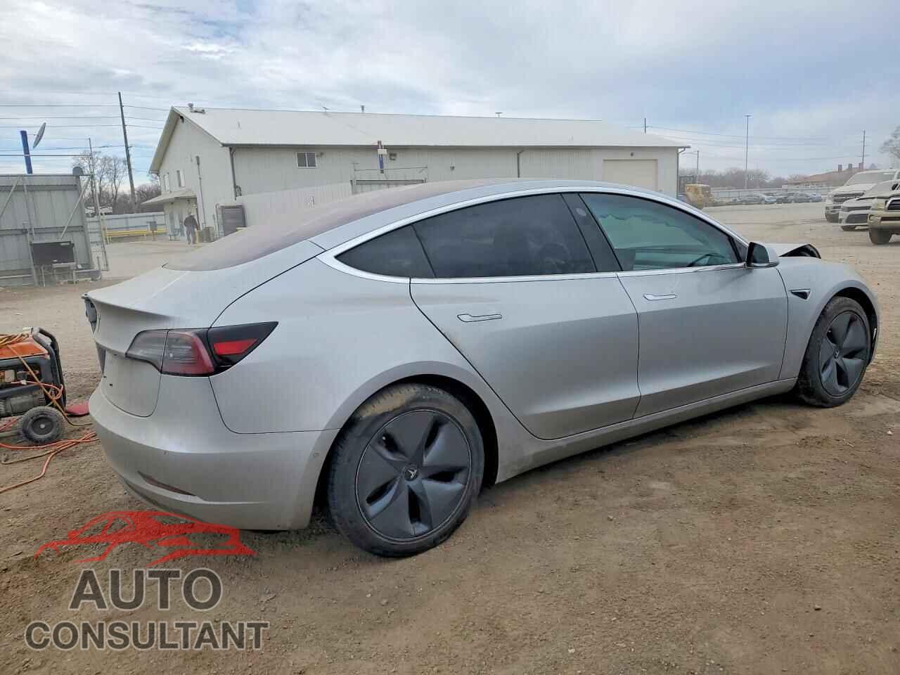 TESLA MODEL 3 2018 - 5YJ3E1EA0JF034822