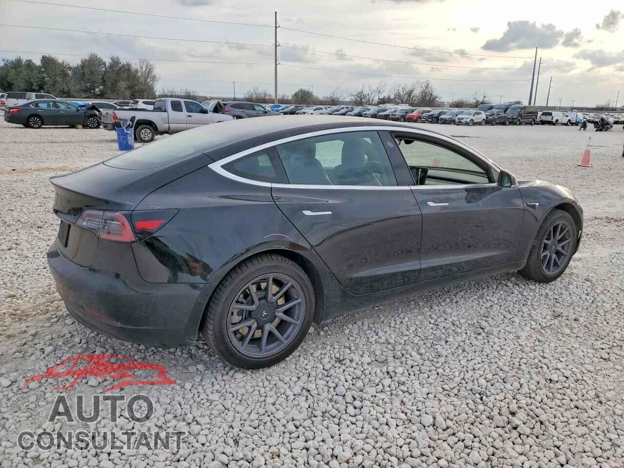 TESLA MODEL 3 2019 - 5YJ3E1EA9KF394995