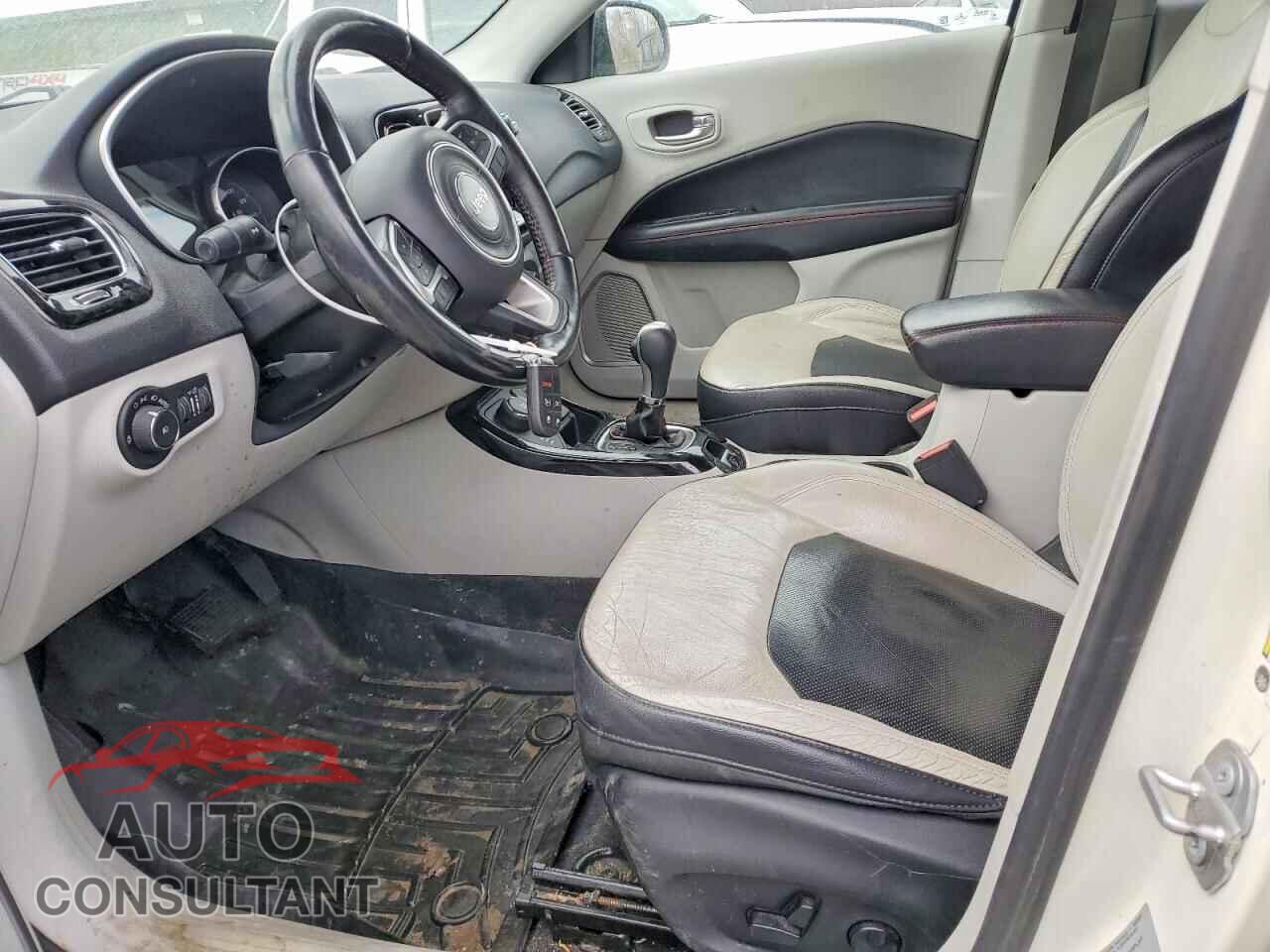 JEEP COMPASS 2017 - 3C4NJDCB7HT671896