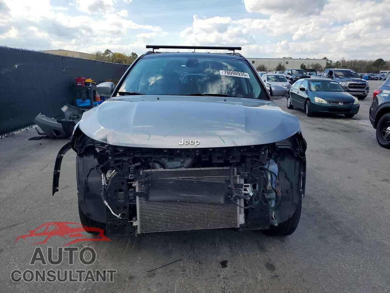 JEEP COMPASS 2019 - 3C4NJDCB8KT741364