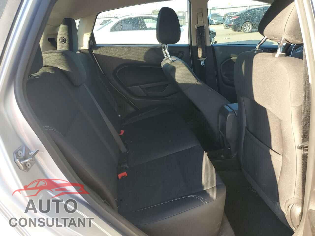 FORD FIESTA 2017 - 3FADP4EJ1HM144564