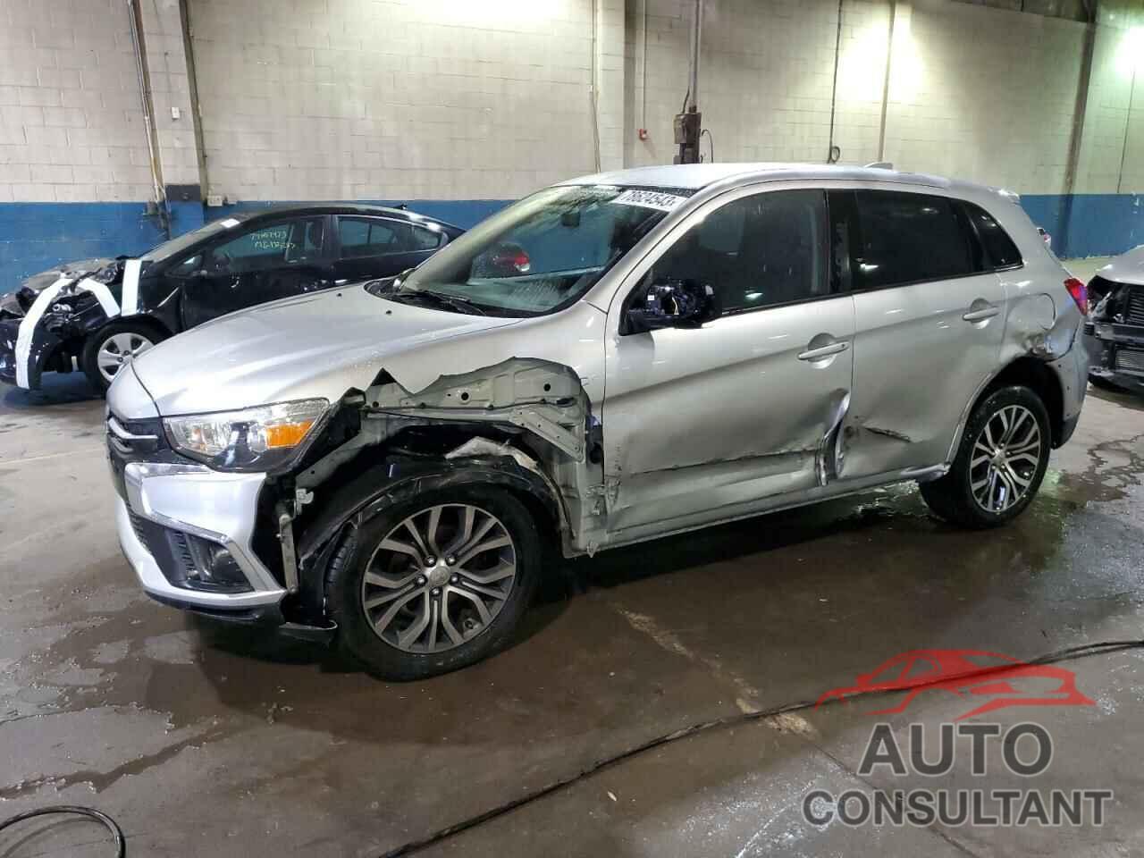 MITSUBISHI OUTLANDER 2018 - JA4AP3AUXJZ017849