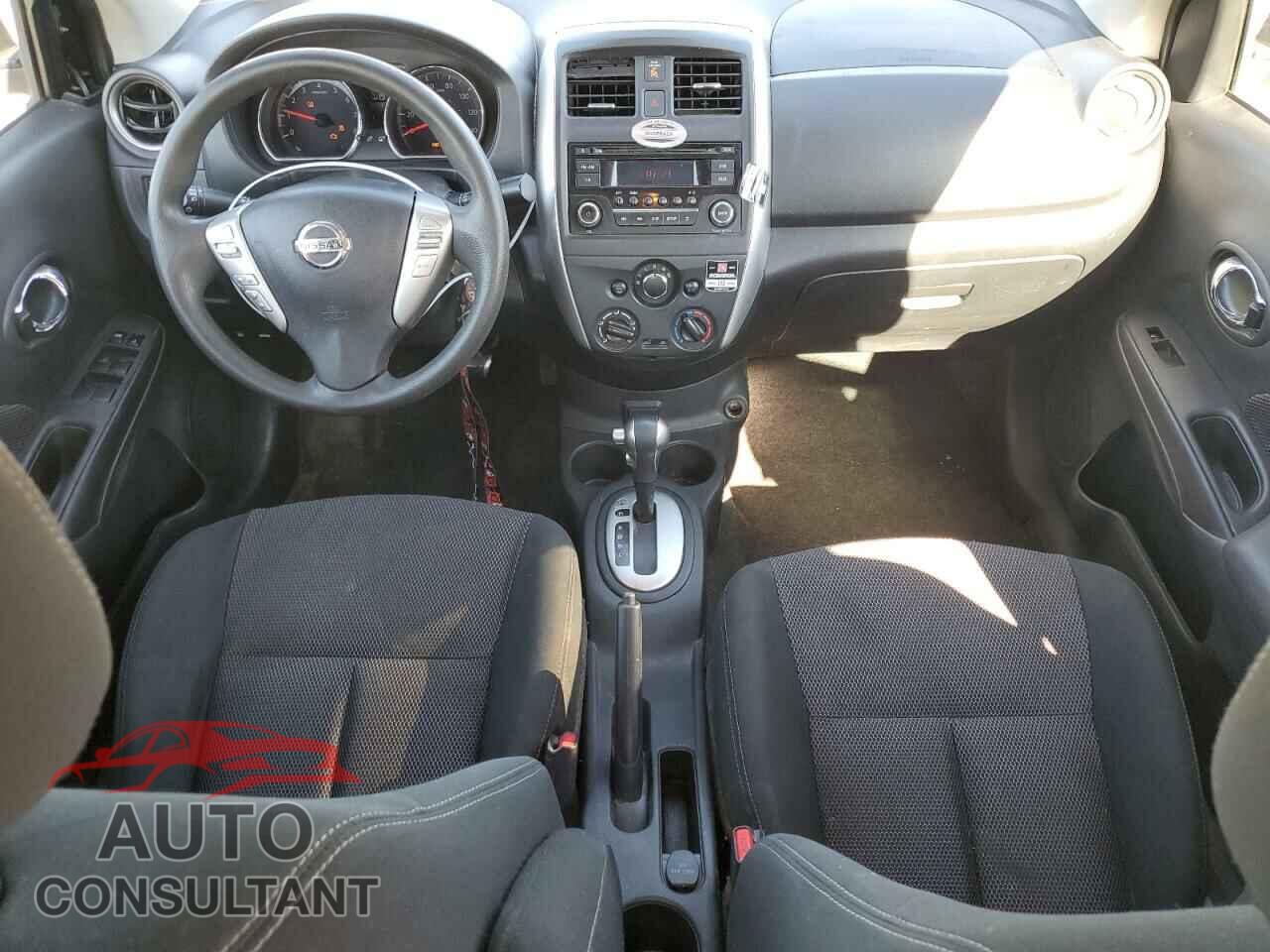 NISSAN VERSA 2017 - 3N1CN7AP3HL846840