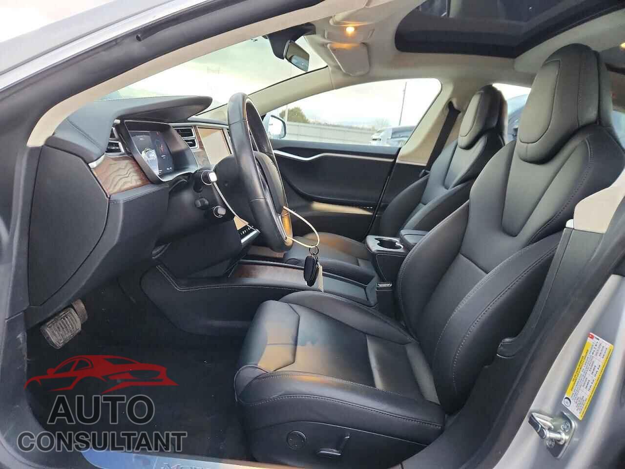 TESLA MODEL S 2017 - 5YJSA1E21HF225000