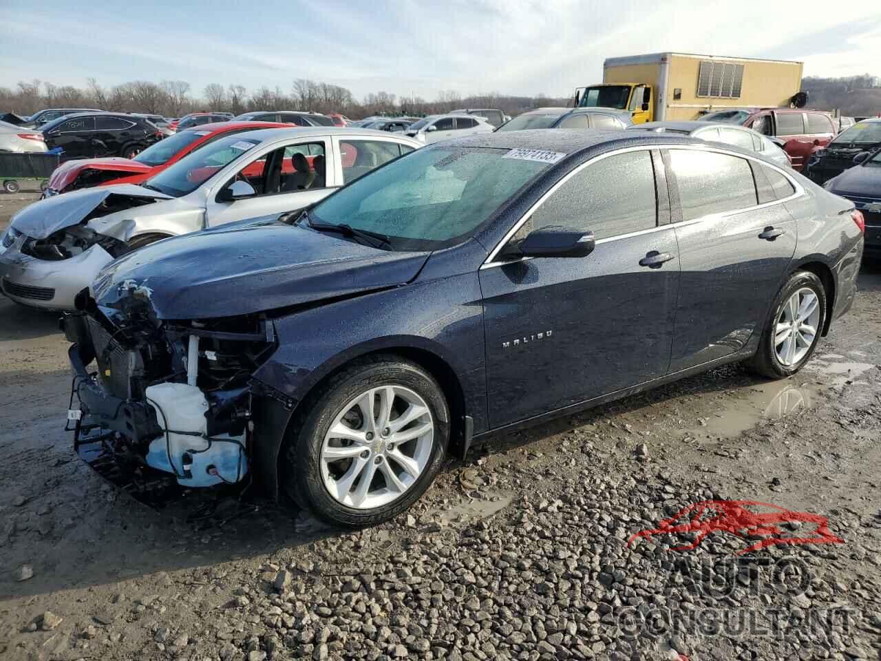 CHEVROLET MALIBU 2018 - 1G1ZD5ST2JF108370