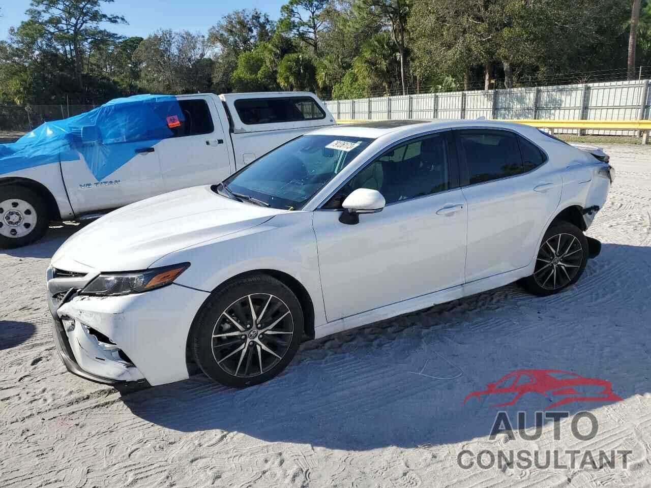 TOYOTA CAMRY 2021 - 4T1T11AK8MU511711