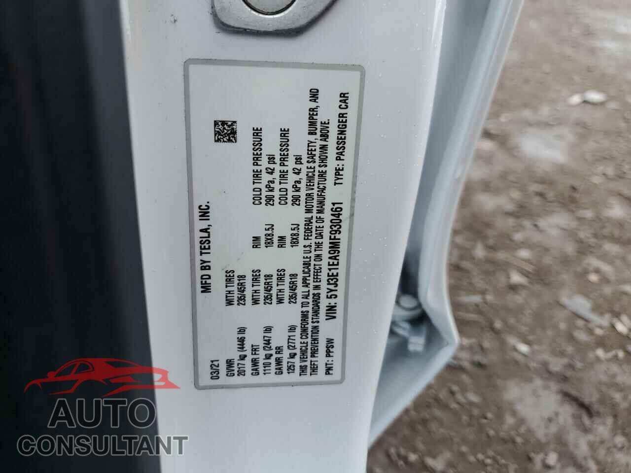 TESLA MODEL 3 2021 - 5YJ3E1EA9MF930461