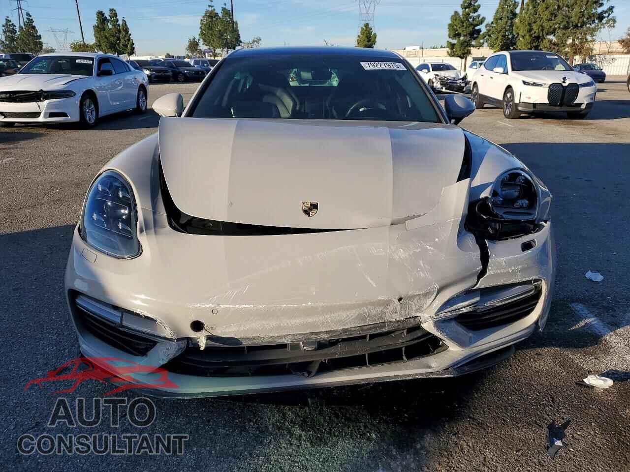 PORSCHE PANAMERA 2017 - WP0AF2A78HL152953