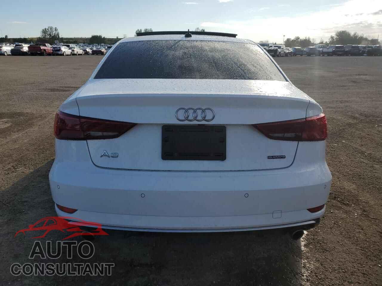 AUDI A3 2020 - WAUBEGFF0LA044347