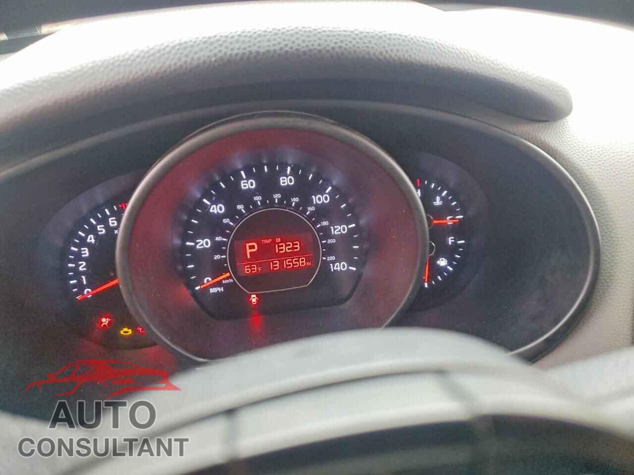 KIA SOUL 2015 - KNDJP3A55F7136457