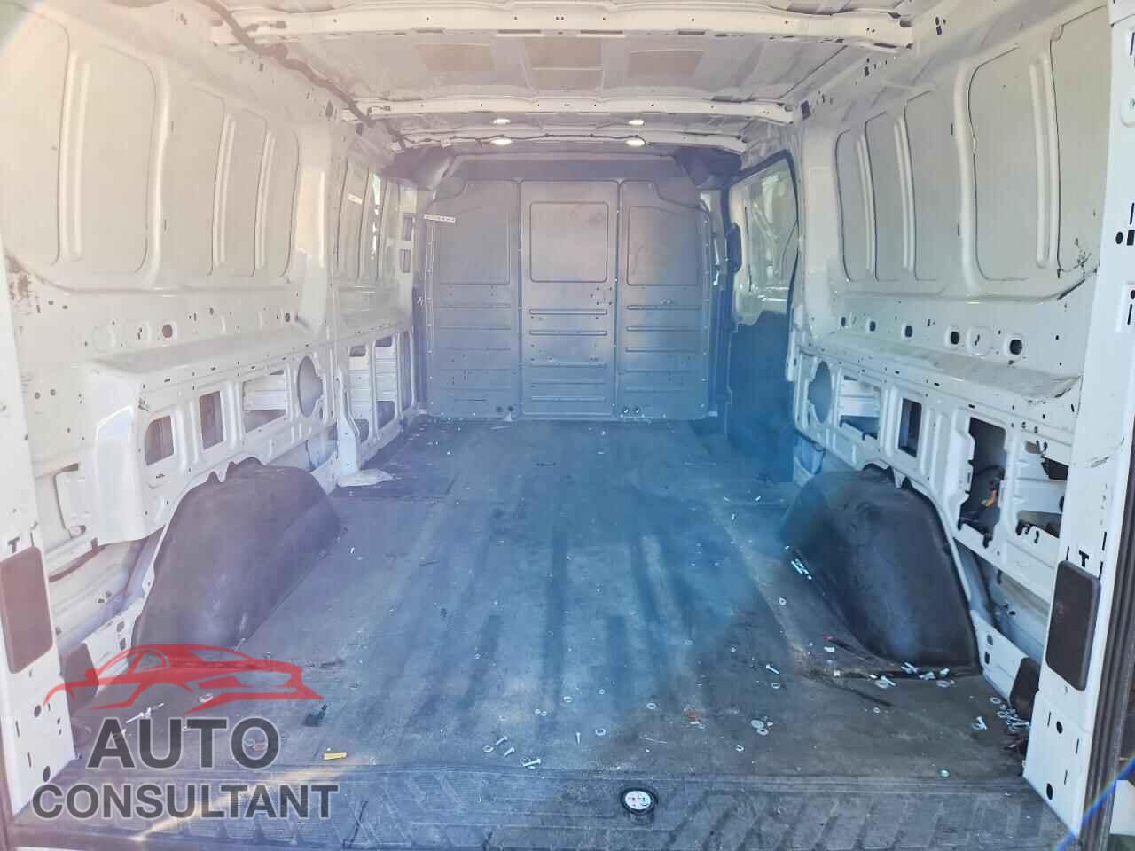 FORD TRANSIT 2017 - 1FTYE2YM7HKB51831