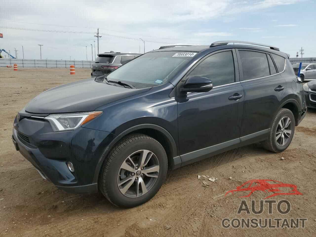 TOYOTA RAV4 2018 - JTMRFREV3JJ214412