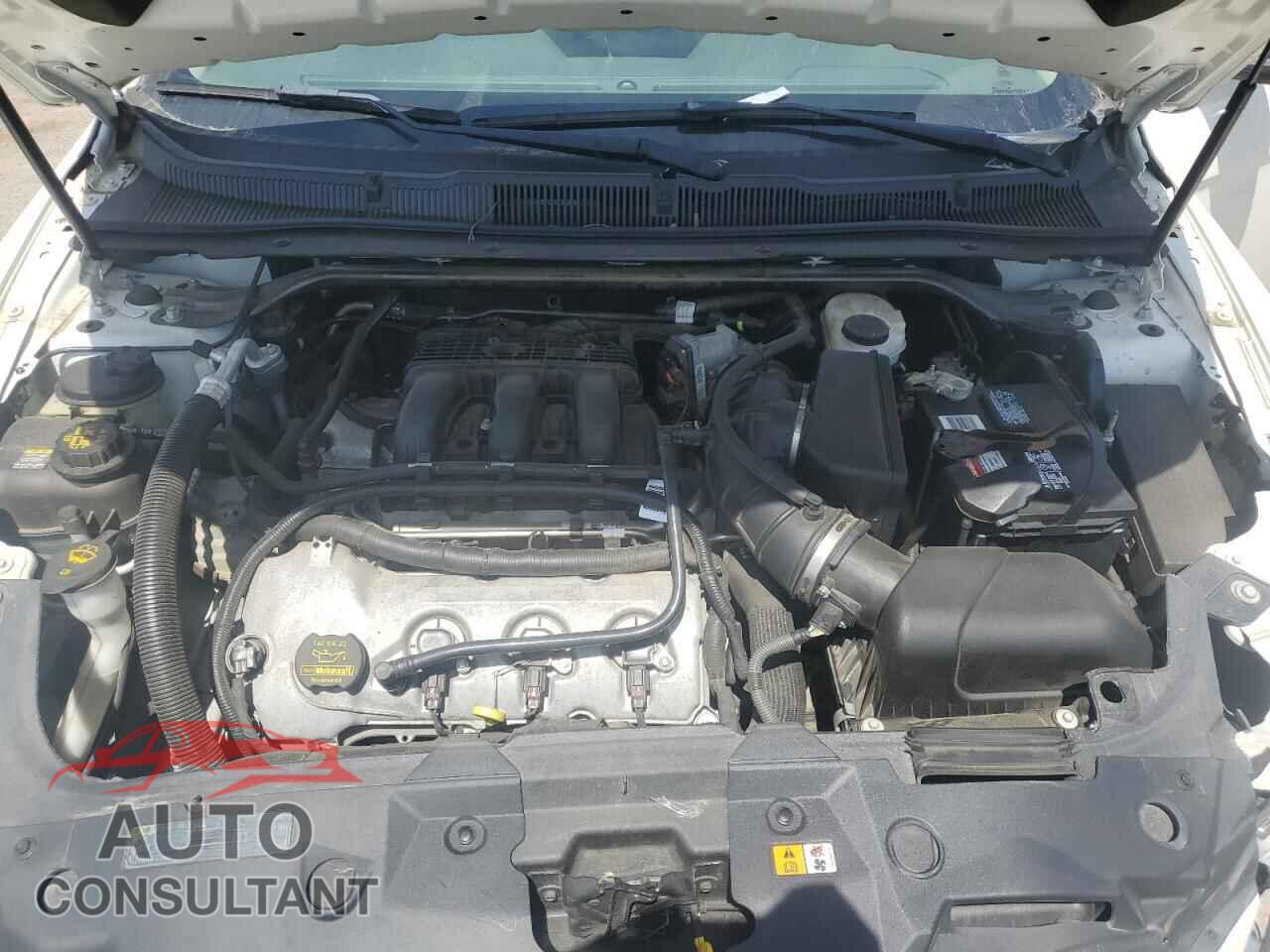 FORD TAURUS 2011 - 1FAHP2DW6BG168752