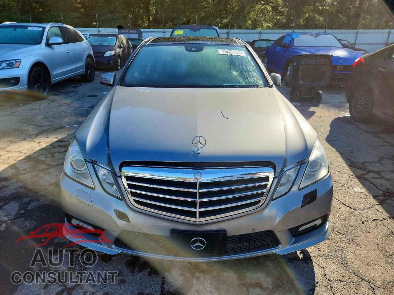 MERCEDES-BENZ E-CLASS 2011 - WDDHF9AB7BA298958
