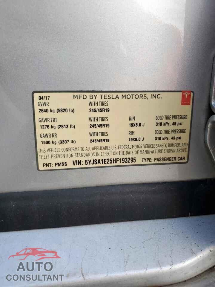 TESLA MODEL S 2017 - 5YJSA1E25HF193295