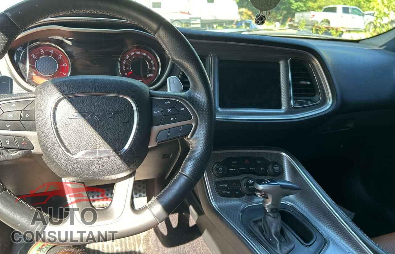 DODGE CHALLENGER 2017 - 2C3CDZC91HH637782