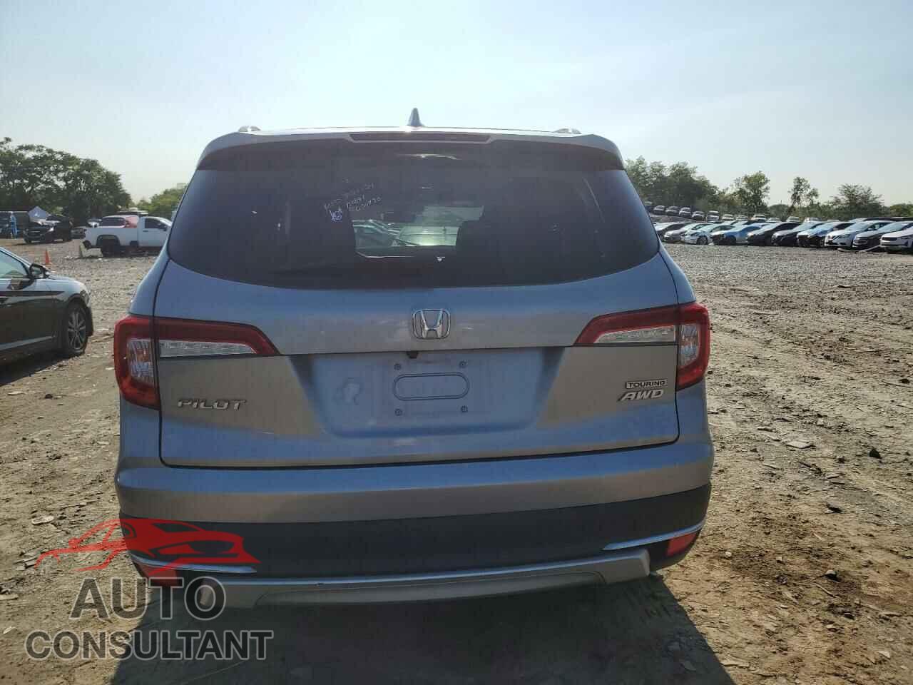 HONDA PILOT 2021 - 5FNYF6H61MB034890