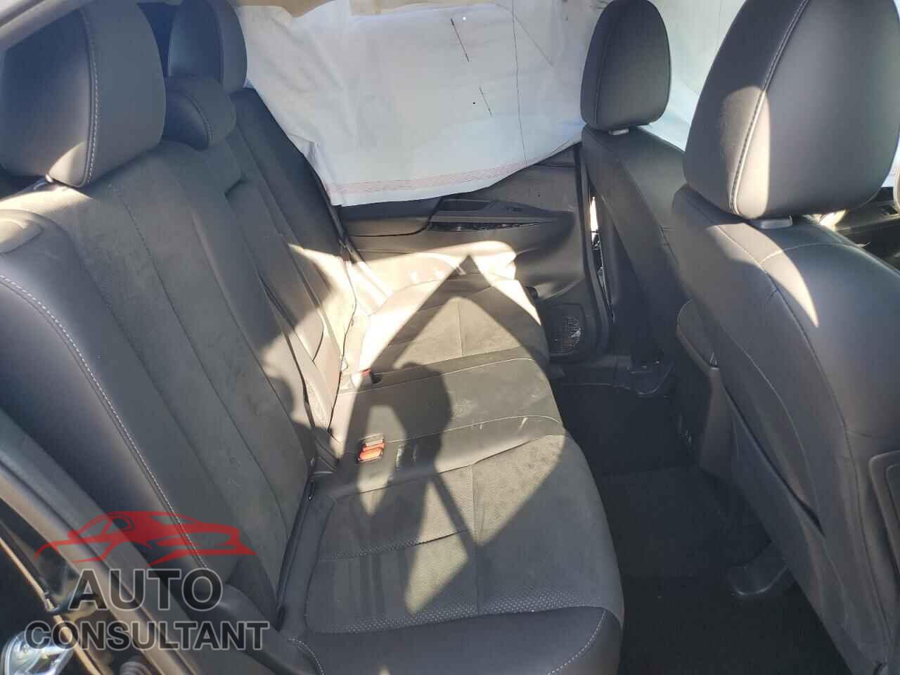 MITSUBISHI ECLIPSE 2025 - JA4ATWAA0SZ038231