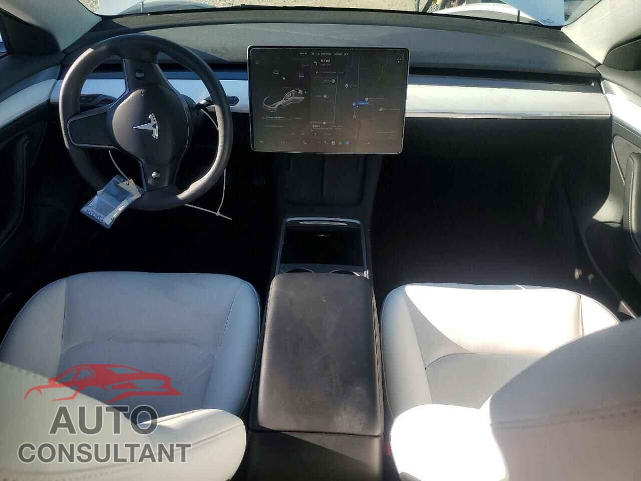 TESLA MODEL 3 2021 - 5YJ3E1EA9MF098734