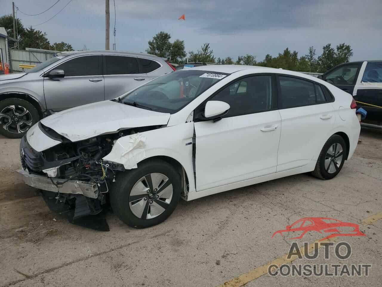 HYUNDAI IONIQ 2019 - KMHC65LCXKU180156
