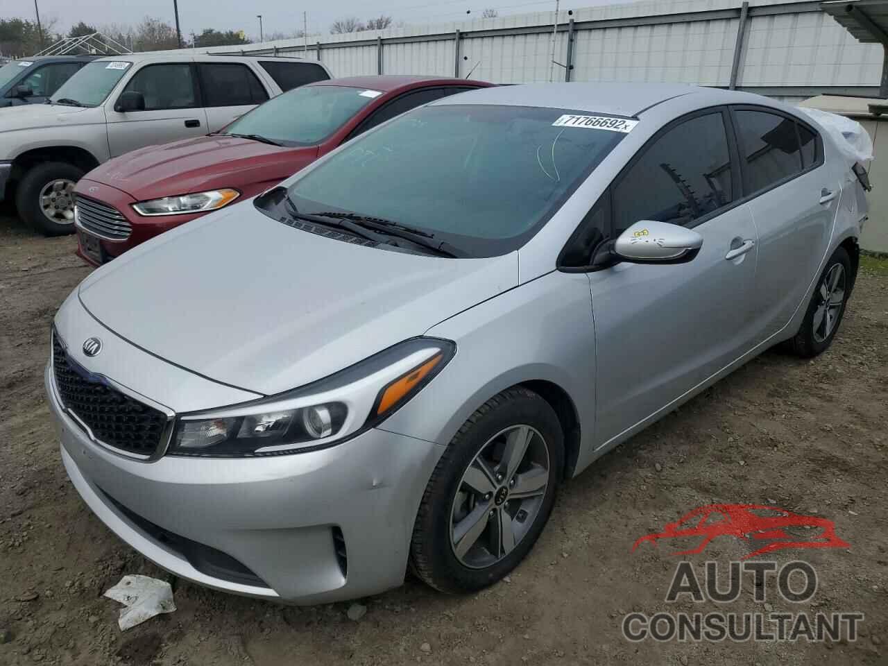 KIA FORTE 2018 - 3KPFL4A74JE243839