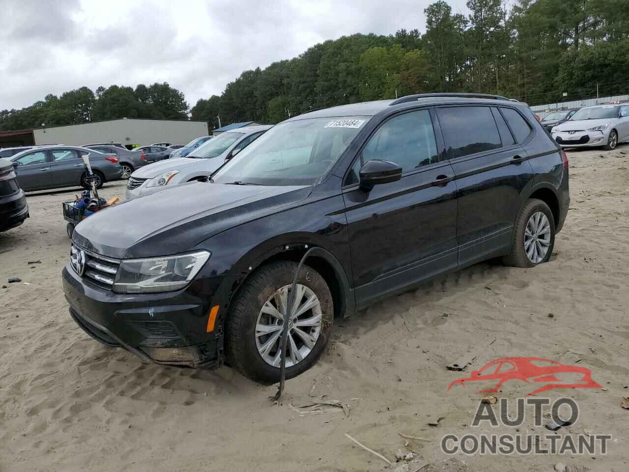 VOLKSWAGEN TIGUAN 2018 - 3VV1B7AXXJM019724