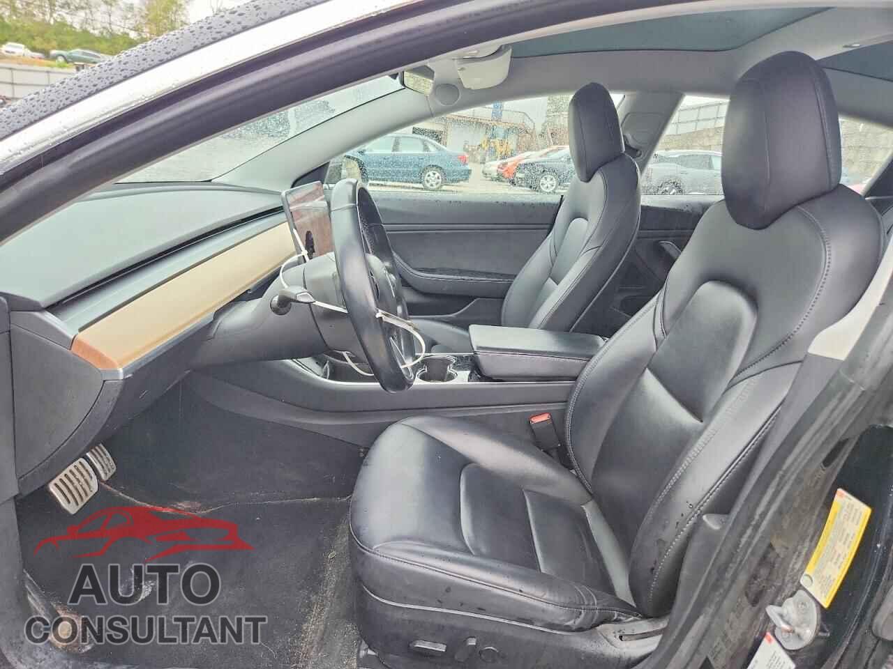 TESLA MODEL 3 2018 - 5YJ3E1EB4JF082509