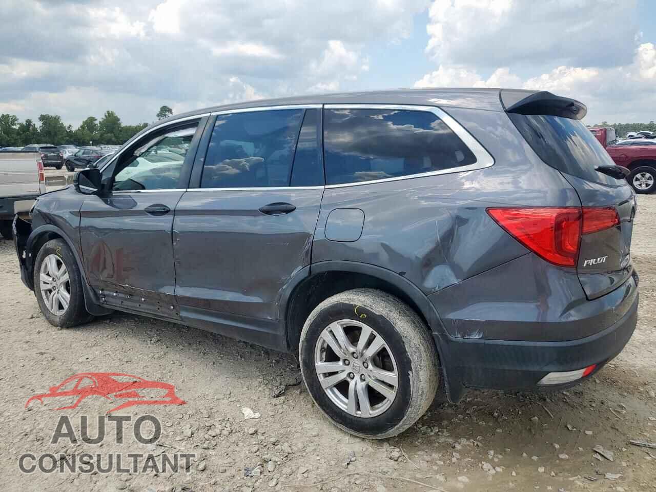 HONDA PILOT 2017 - 5FNYF5H19HB044894