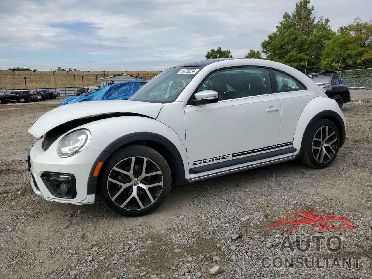 VOLKSWAGEN BEETLE 2018 - 3VWSD7AT1JM706856