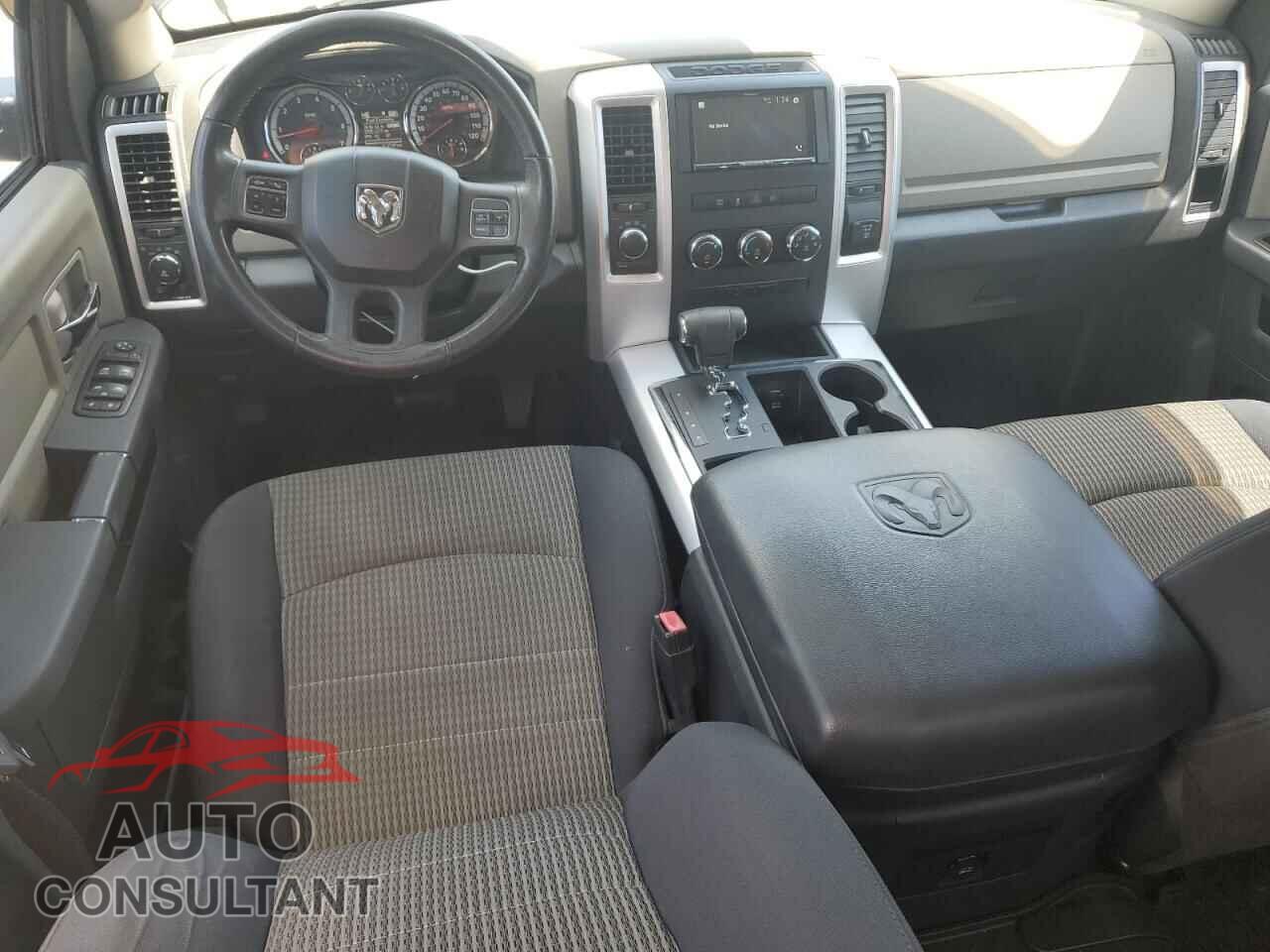 DODGE RAM 1500 2012 - 1C6RD7LT0CS285843