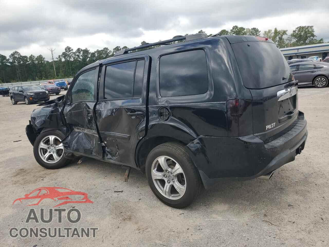 HONDA PILOT 2015 - 5FNYF3H54FB031961