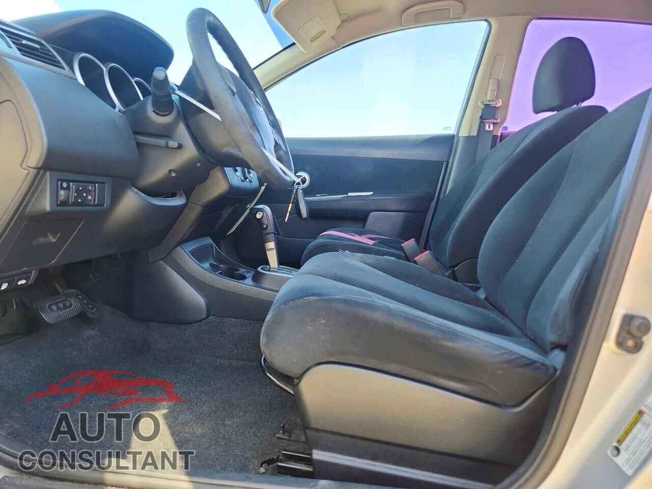 NISSAN VERSA 2011 - 3N1BC1AP7BL470374