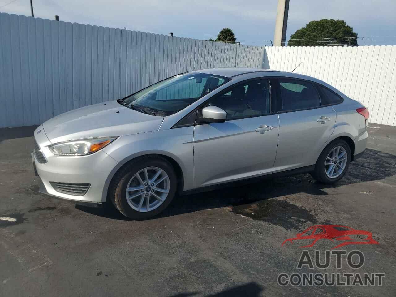 FORD FOCUS 2018 - 1FADP3F21JL242258