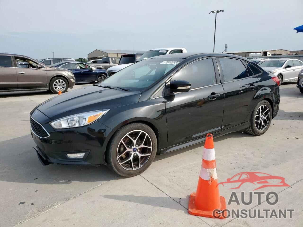 FORD FOCUS 2015 - 1FADP3F27FL218974